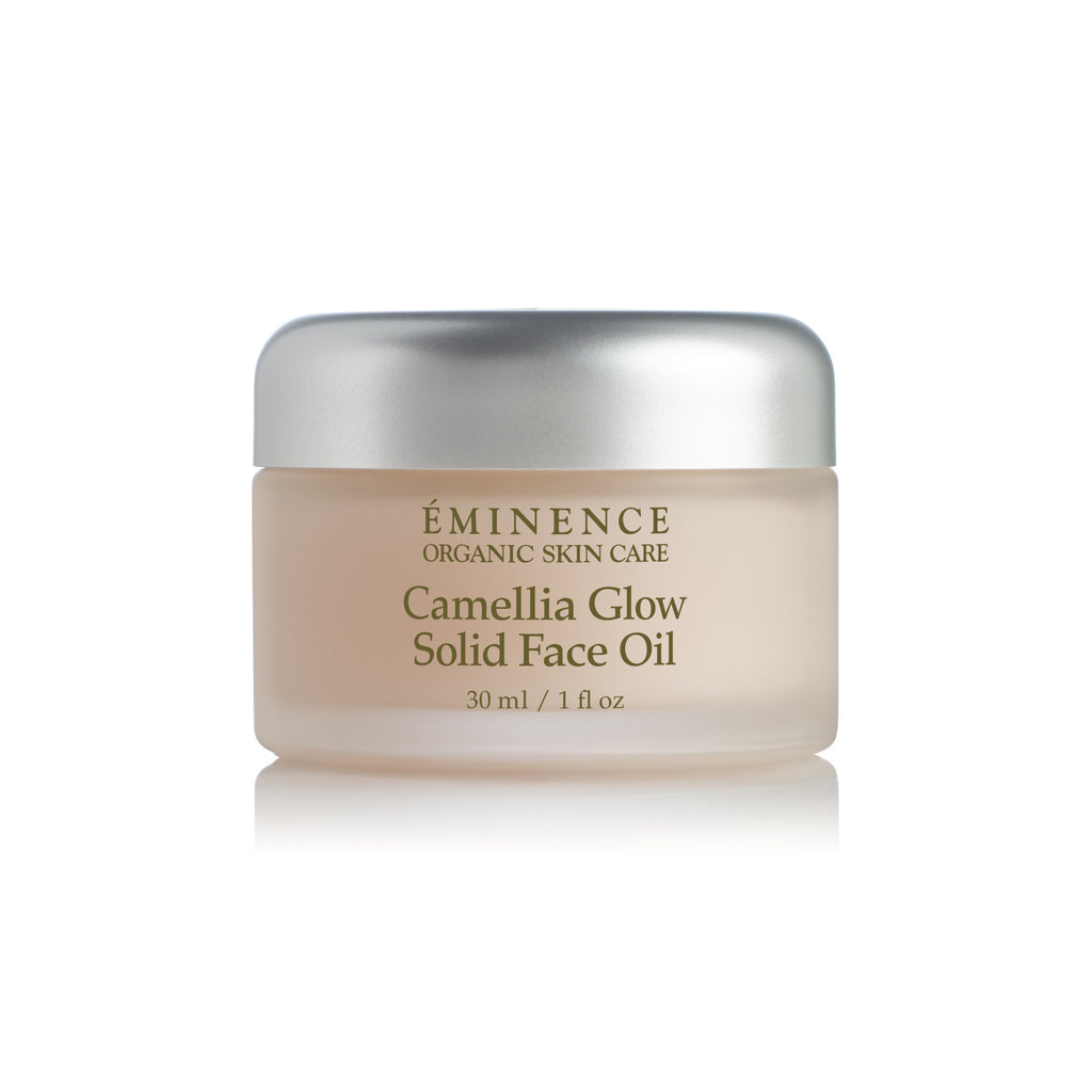 Solid to liquid glowing face oil 